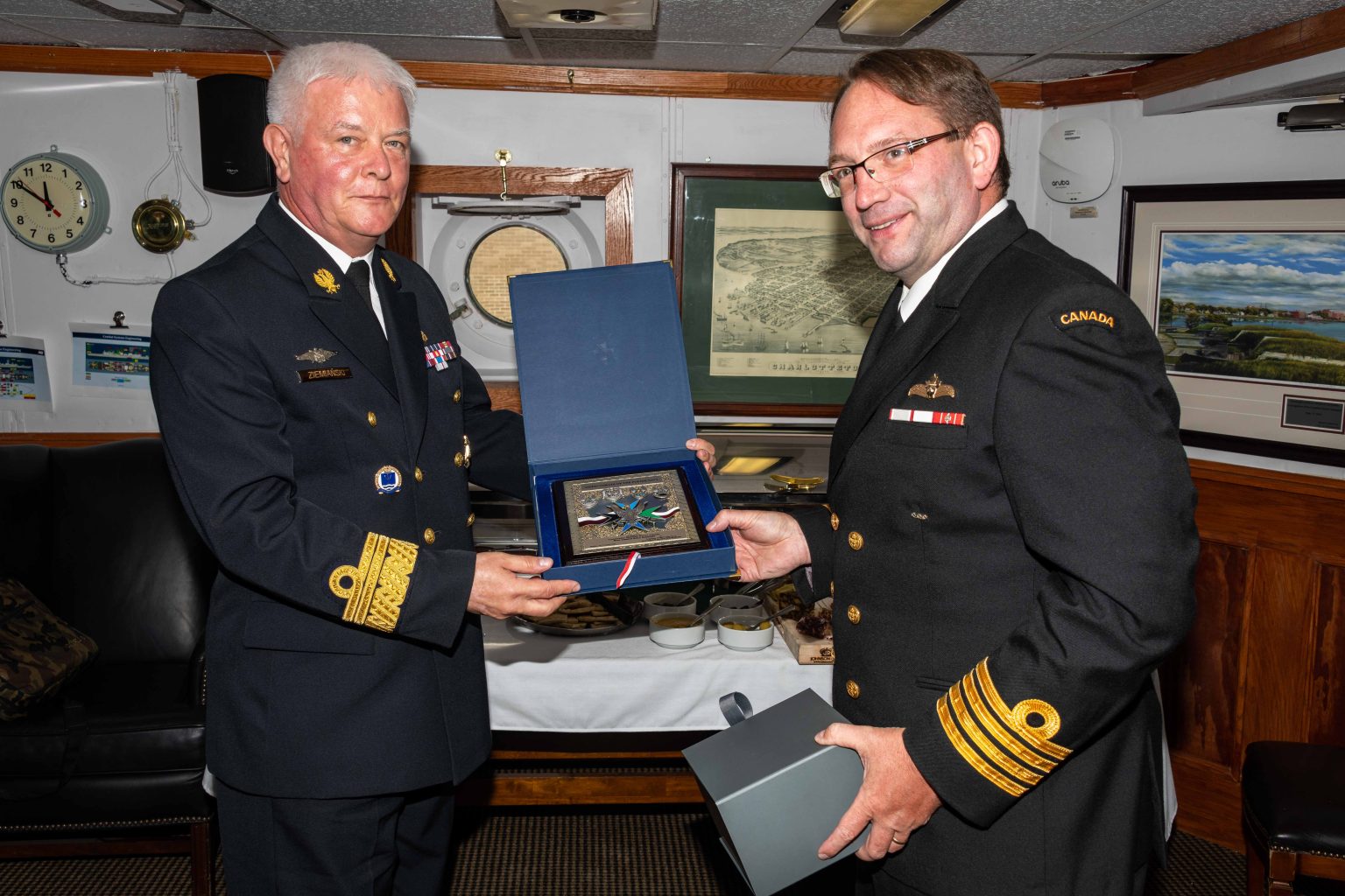 Polish Navy visit to MARLANT / Visite de la marine polonaise aux FMAR(A ...