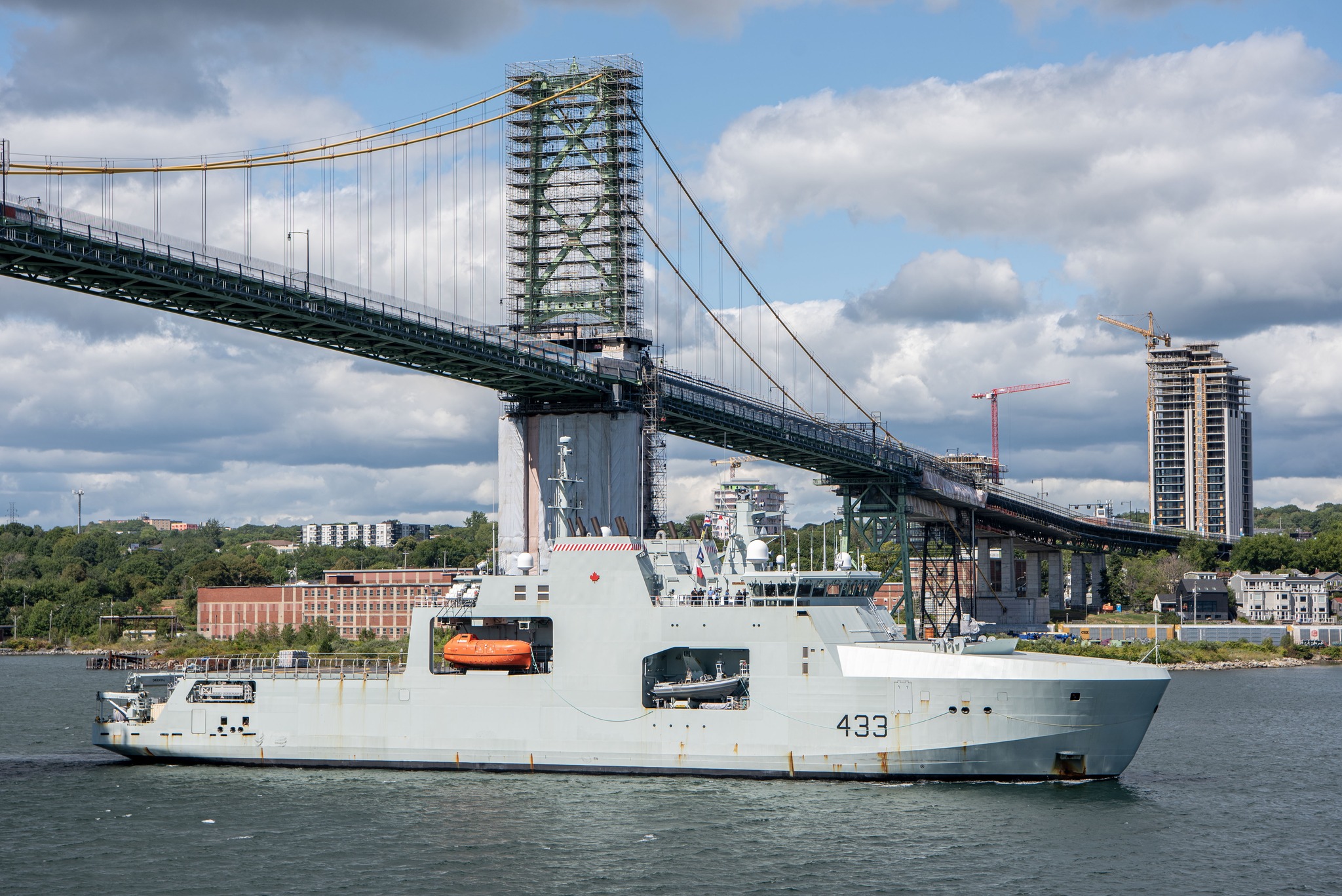 HMCS William Hall sails north as part of CAF's Arctic show of